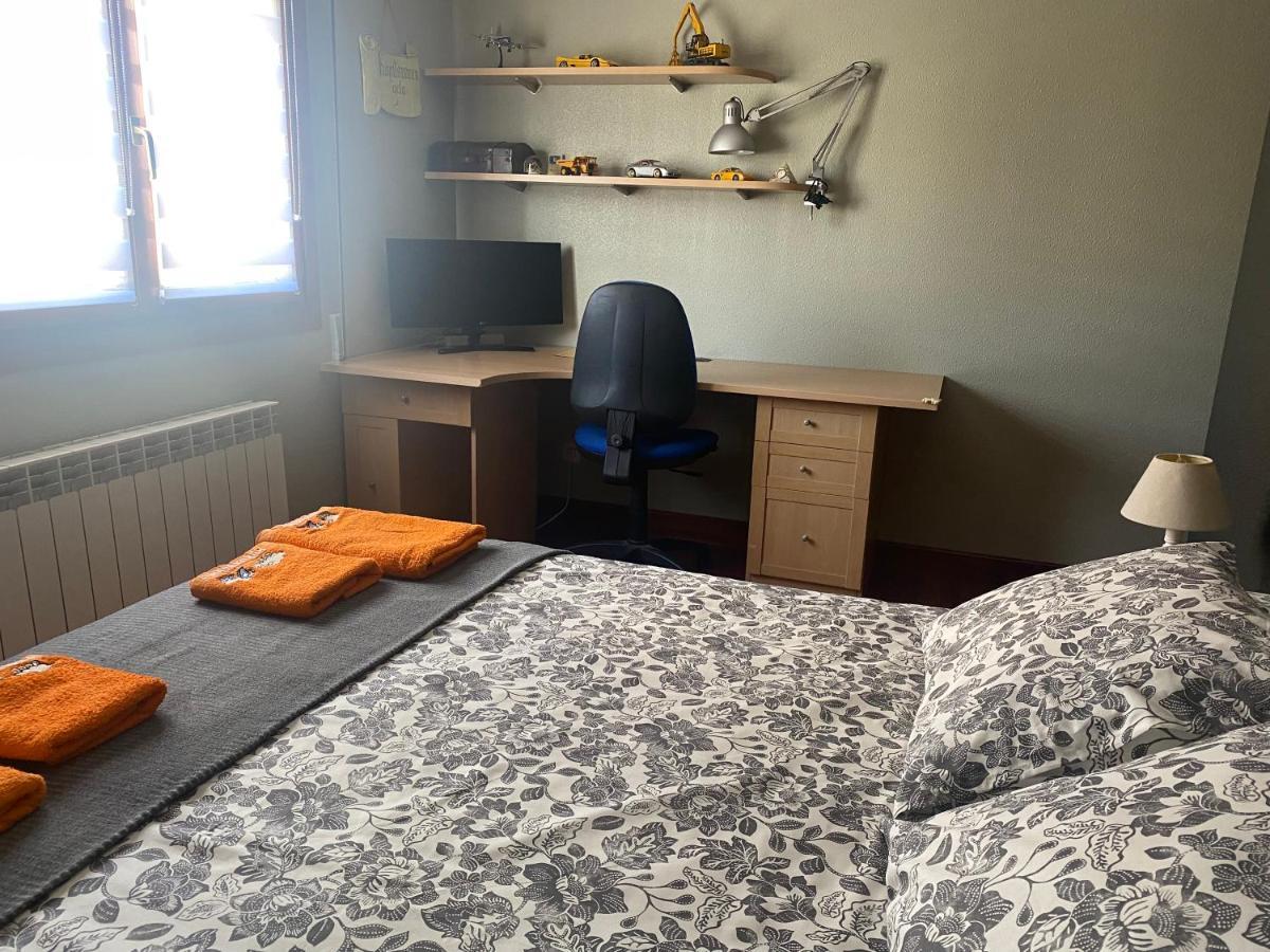 Amezola 2- Habitacion Con Bano Exterior De Uso Privado En Casa Compartida 빌바오 외부 사진